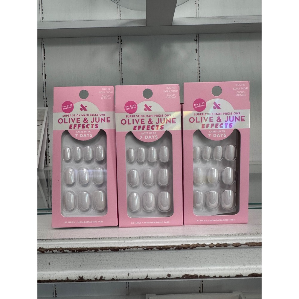 Olive & June Super Stick Mani Press-On Nails Cloud Chrome Extra Short Round 3pk